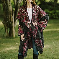 Abrigo tipo suéter de punto jacquard de mezcla de viscosa, 'Flower Days' - Abrigo de mujer de mezcla de viscosa floral de punto de la India