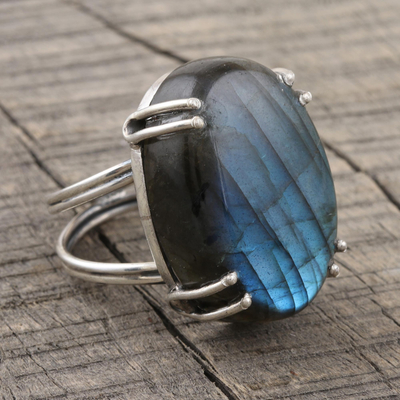 Labradorite cocktail ring, 'True Class' - Labradorite and Sterling Silver Cocktail Ring