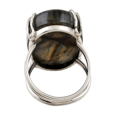 Labradorite cocktail ring, 'True Class' - Labradorite and Sterling Silver Cocktail Ring