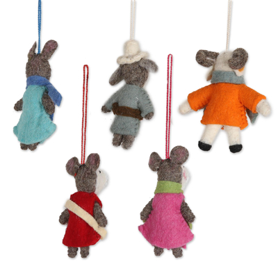 Adornos de fieltro de lana, 'Caroling Bunnies' (juego de 5) - Conjunto de 5 adornos de villancicos de conejo de fieltro de lana