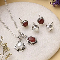 Pearl and carnelian jewelry set, 'Fire and Ice' - Hand Crafted Carnelian and Cultured Pearl Jewelry Set