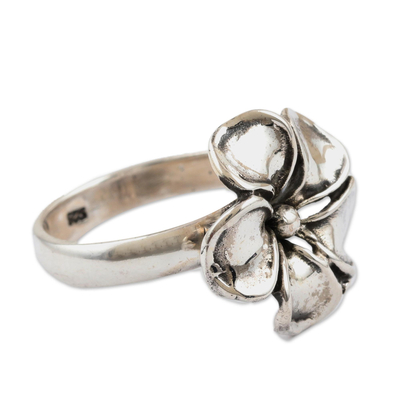 Sterling silver cocktail ring, 'Once in a Lifetime' - Hand Crafted Sterling Silver Flower Cocktail Ring