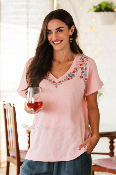 Besticktes rosafarbenes Baumwoll-T-Shirt aus Indien