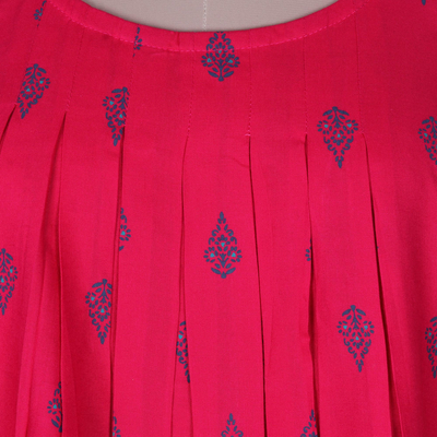 Blusa sin mangas de rayón - Blusa sin mangas de rayón rosa serigrafiada de India