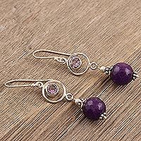 Ohrhänger aus Achat und Amethyst, „Purple Chill“ – Handgefertigte Ohrhänger aus Achat und Amethyst aus Indien