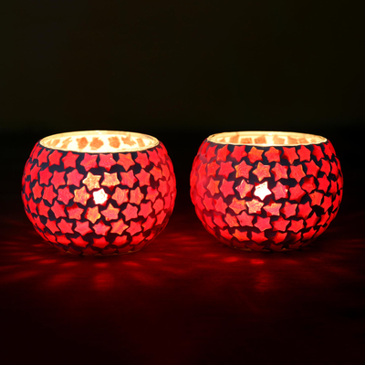 Teelichthalter aus Glasmosaik, (Paar) - Teelichthalter aus Glasmosaik mit roten Sternen (Paar)