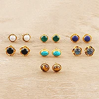 Aretes de piedras preciosas, (juego de 7) - Aretes de botón chapados en oro con piedras preciosas múltiples (juego de 7)