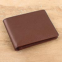 Mens leather wallet, Versatility