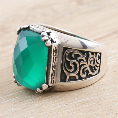 Men's onyx cocktail ring, 'Water Vision' - Handmade Men's Green Onyx Cocktail Ring