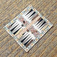 Reise-Backgammon-Set aus Baumwolle, „Yellow Garden“ – Backgammon-Spiel für Reisende mit Blumenstickerei