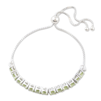 Rhodium-plated peridot bracelet, 'Sunbathe in Green' - Rhodium-Plated Peridot Pendant Bracelet