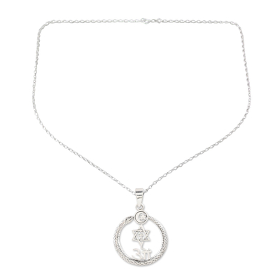 Halskette mit Anhänger aus Sterlingsilber, „Pious Harmony“ – Halskette mit spirituellem Anhänger aus Sterlingsilber aus Indien