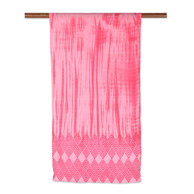 Batikschal aus Baumwolle, 'Hot Pink Beauty' - Batikgefärbter Baumwollschal in leuchtendem Rosa mit geometrischem Muster
