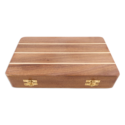 Mini-Backgammon-Set aus Holz, 'Play it Cool' - Handgeschnitztes Backgammon-Set aus Akazienholz