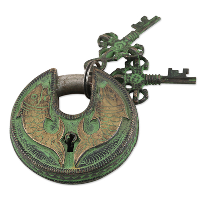 Brass lock and key set, 'Royal Pond' (3 pieces) - Brass Lock and Key Set with Antique Finish (3 Pieces)