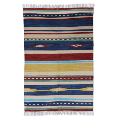 Hand-Woven Wool Area Rug with Striped Pattern (4 x 6)