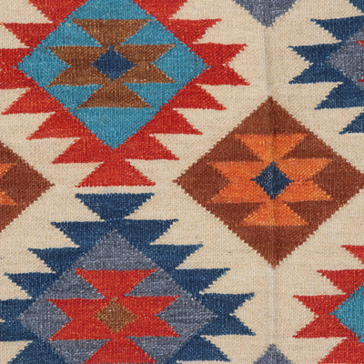 Hand-woven wool area rug, 'Invited In' (4 x 6) - Handwoven Wool Area Rug from India (4 x 6)