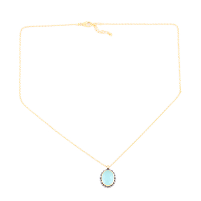 Chalcedon-Anhänger-Halskette, „Aqua Bloom“ – handgefertigte vergoldete Chalcedon-Anhänger-Halskette