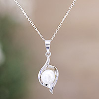 Cultured pearl pendant necklace, 'Blooming Bud in White' - Sterling Silver Cultured Pearl Pendant Necklace from India
