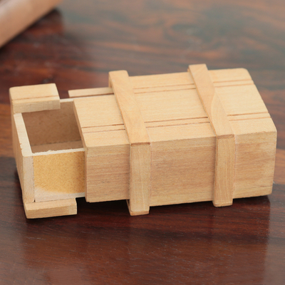 Pequeña caja decorativa - Caja decorativa india de madera tallada artesanal con cajón secreto