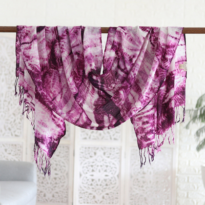 Schal aus gebatikter Wolle - Handgefertigter Shibori-Batik-Wollschal in Lilatönen