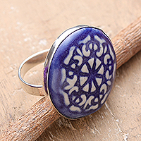 Ceramic cocktail ring, 'Glory of Blue' - Modern Floral Ceramic Cocktail Ring in Blue and White