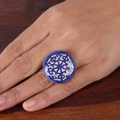 Ceramic cocktail ring, 'Glory of Blue' - Modern Floral Ceramic Cocktail Ring in Blue and White