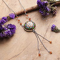 Collar en Y de cerámica y cuarzo, 'Blossoming Mandala' - Collar en Y de cerámica y cuarzo pintado a mano con temática de mandala