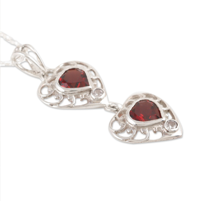 Halskette mit Granat- und Topas-Anhänger, „Strong Ties“ – Romantische Halskette mit Granat- und Topas-Anhänger aus Sterlingsilber