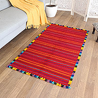 Alfombra de lana, 'Vibrant Celebration' (3x5) - Alfombra de lana india con estampado de rayas de colores (3x5)