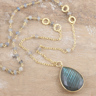Gold-plated labradorite pendant necklace, 'Evening Glitter' - 18k Gold-Plated Pendant Necklace with Labradorite Gemstones