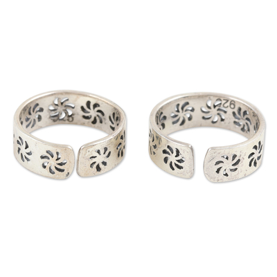 Sterling silver toe rings, 'Dancing Flowers' (pair) - Sterling Silver Toe Rings with Floral Pattern (Pair)