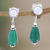Pendientes colgantes de ónix y perlas cultivadas - Aretes colgantes pulidos con perlas color crema y ónix verde