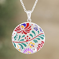 Collar con colgante de plata de ley, 'Jardín de Jaipur' - Collar con colgante floral colorido de plata de ley de la India