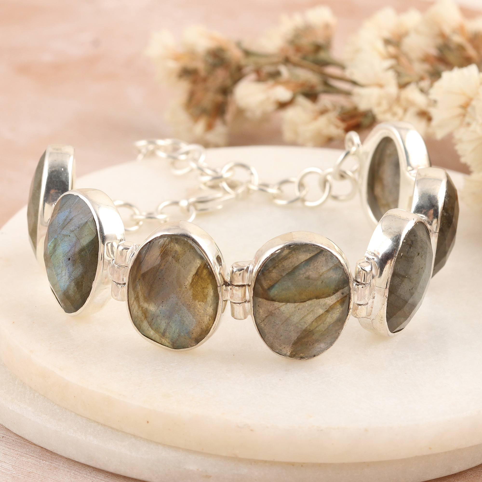 Sterling Silver Link Bracelet with 60-Carat Labradorite Gems - Magic  Shields | NOVICA