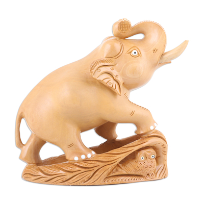 Escultura de madera - Escultura de elefante de madera de Kadam tallada a mano de la India