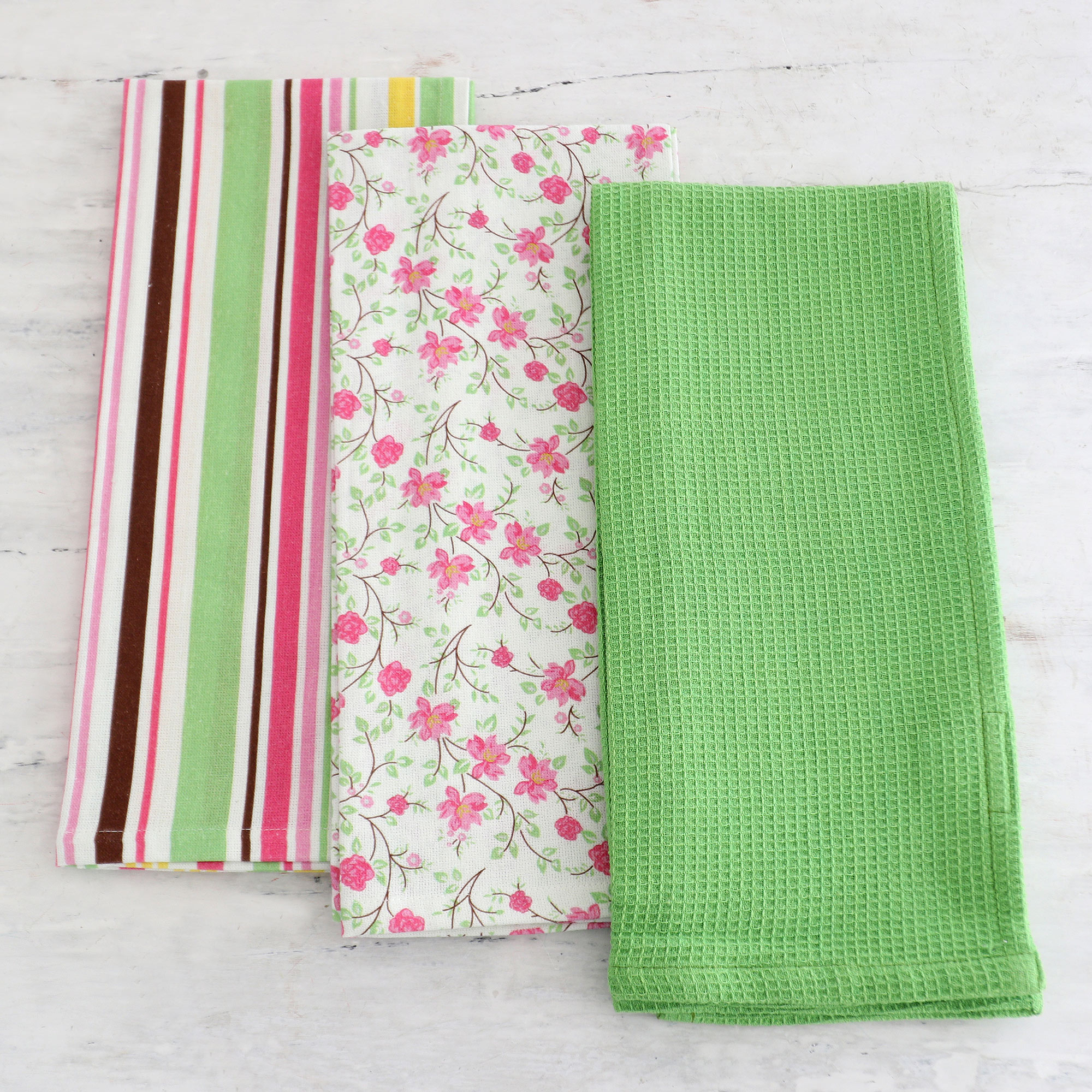 Set of 3 Pink Checkered Cotton Dish Towels with Laces - Pink Affection