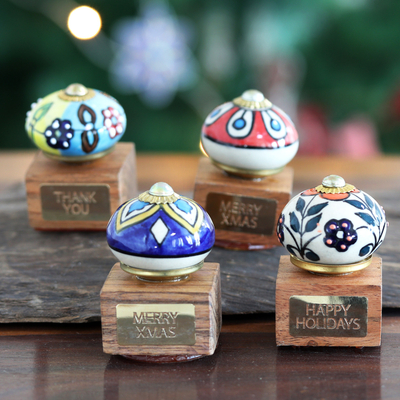 Sellos de madera y cerámica (juego de 4) - Juego de 4 sellos coloridos hechos a mano de madera de acacia y cerámica