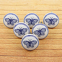 Pomos de cerámica, 'Fluttering Dreams' (juego de 6) - Juego de 6 pomos de cerámica artesanales con temática de mariposas en azul