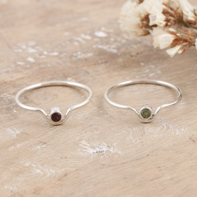 Garnet and peridot single stone rings, 'Lucky Magic' (set of 2) - Set of 2 Modern Garnet and Peridot Single Stone Rings