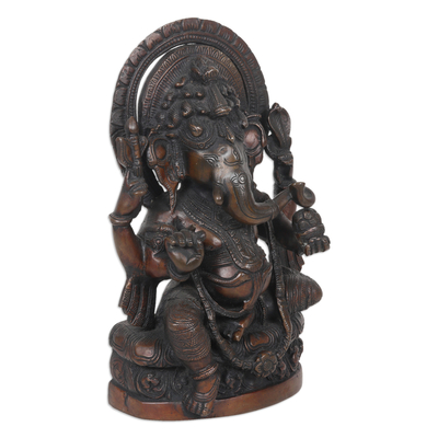 Messing-Skulptur 'Majestätischer Ganesha'. - Messing Hindu Gott Ganesha Skulptur mit antikem Finish