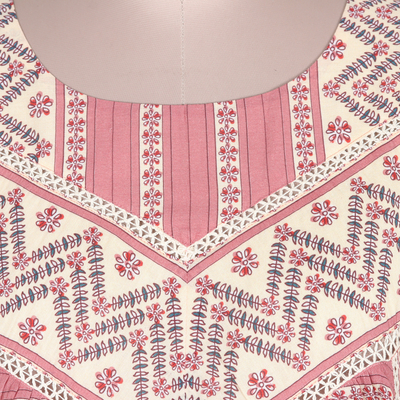 Camiseta sin mangas de algodón - Camiseta de tirantes de algodón beige y palisandro floral elaborada en la India