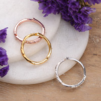 Multi-metal stacking band rings, 'Leafy Triumph' (set of 3) - Polished Multi-Metal Leafy Stacking Band Rings (Set of 3)