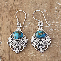 Pendientes colgantes de filigrana de plata de primera ley, 'Lagoon Joy' - Pendientes colgantes tradicionales con joyas de color turquesa compuestas