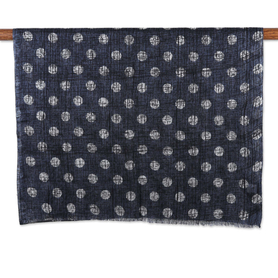 Schal aus Woll- und Seidenmischung - Schal mit Polka Dot-Muster aus Wollmischung in Grau und Alabaster