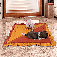 Manta de algodón para mascotas, 'Botones de caléndula' - Manta para mascotas de algodón naranja y caléndula con bordes de volantes