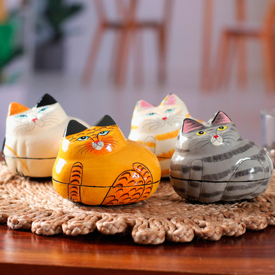 Cajas decorativas de papel maché lacado, (juego de 4) - 4 cajas decorativas gatos de papel maché lacados y pintados a mano