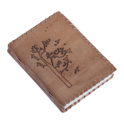 Diario de cuero repujado - Diario de cuero beige con relieve y temática de árboles, 95 páginas