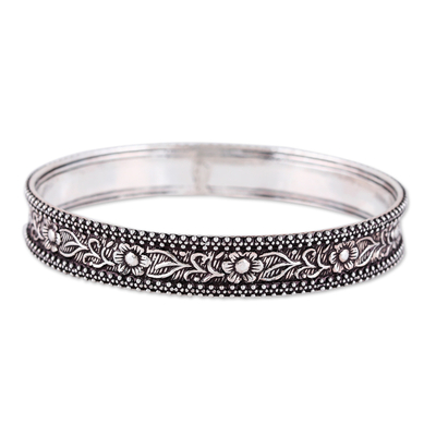 Sterling silver bangle bracelet, 'Flourishing Beauty' - Flower and Leaf-Themed Sterling Silver Bangle Bracelet