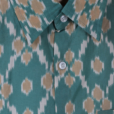 Camisa de hombre de algodón ikat. - Camisa con cuello de algodón verde azulado con estampado Ikat para hombre procedente de la India